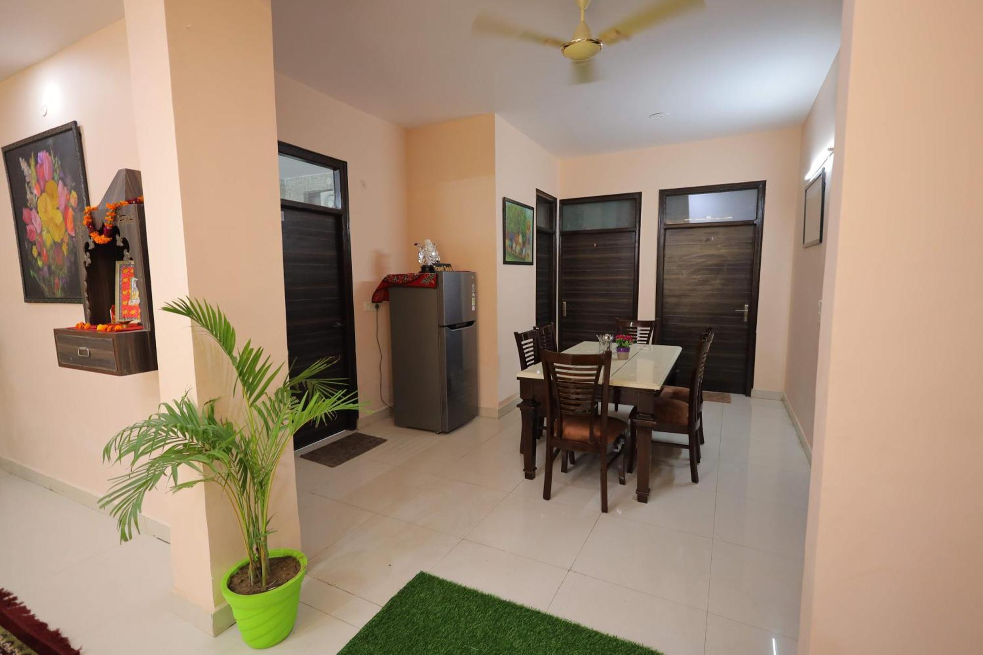 Shakti Villa Home Stay آغْرا المظهر الخارجي الصورة