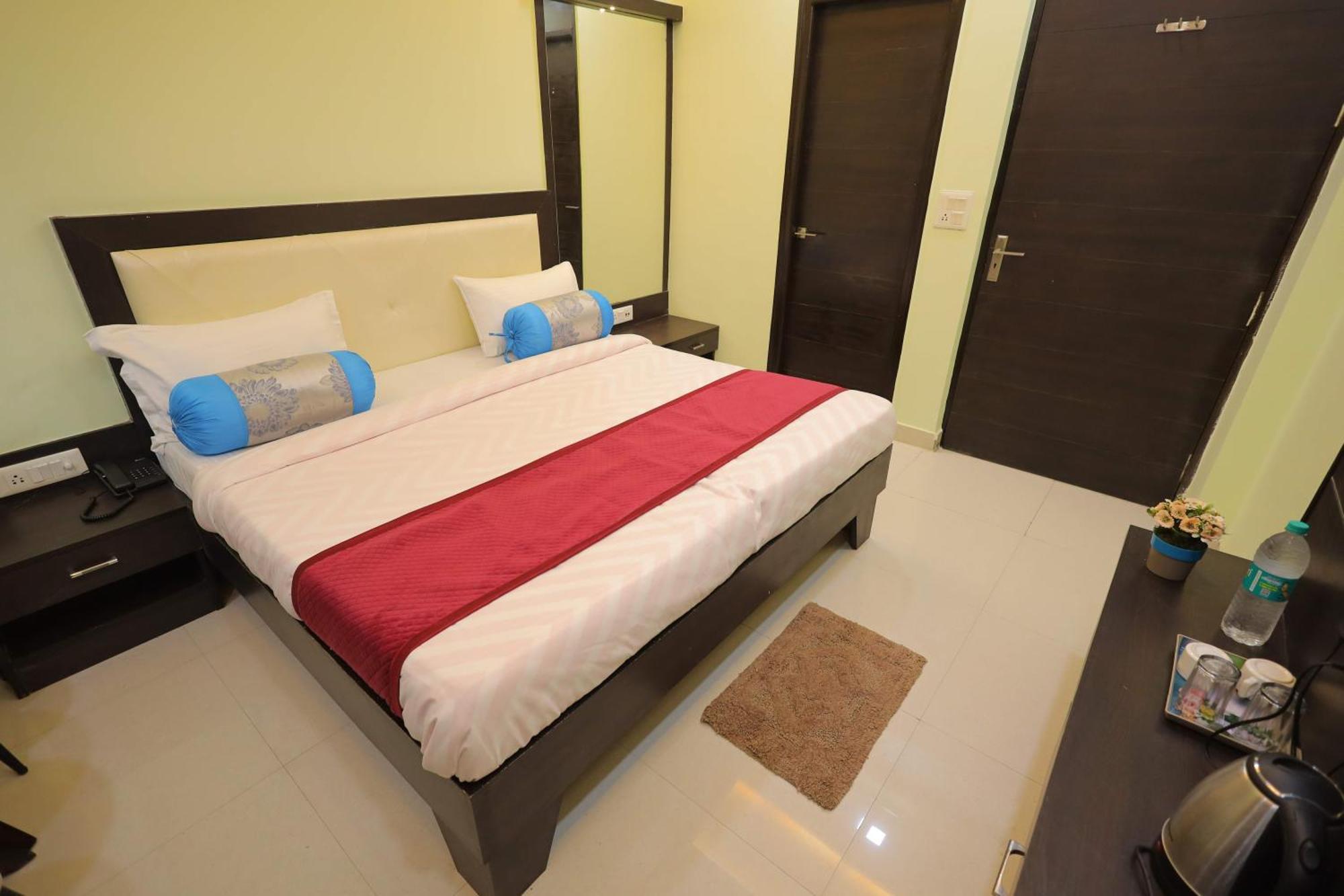 Shakti Villa Home Stay آغْرا المظهر الخارجي الصورة