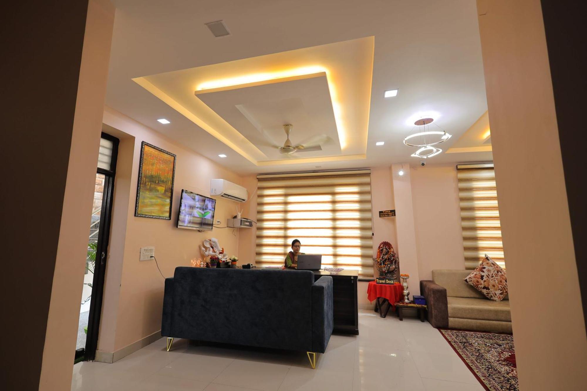 Shakti Villa Home Stay آغْرا المظهر الخارجي الصورة