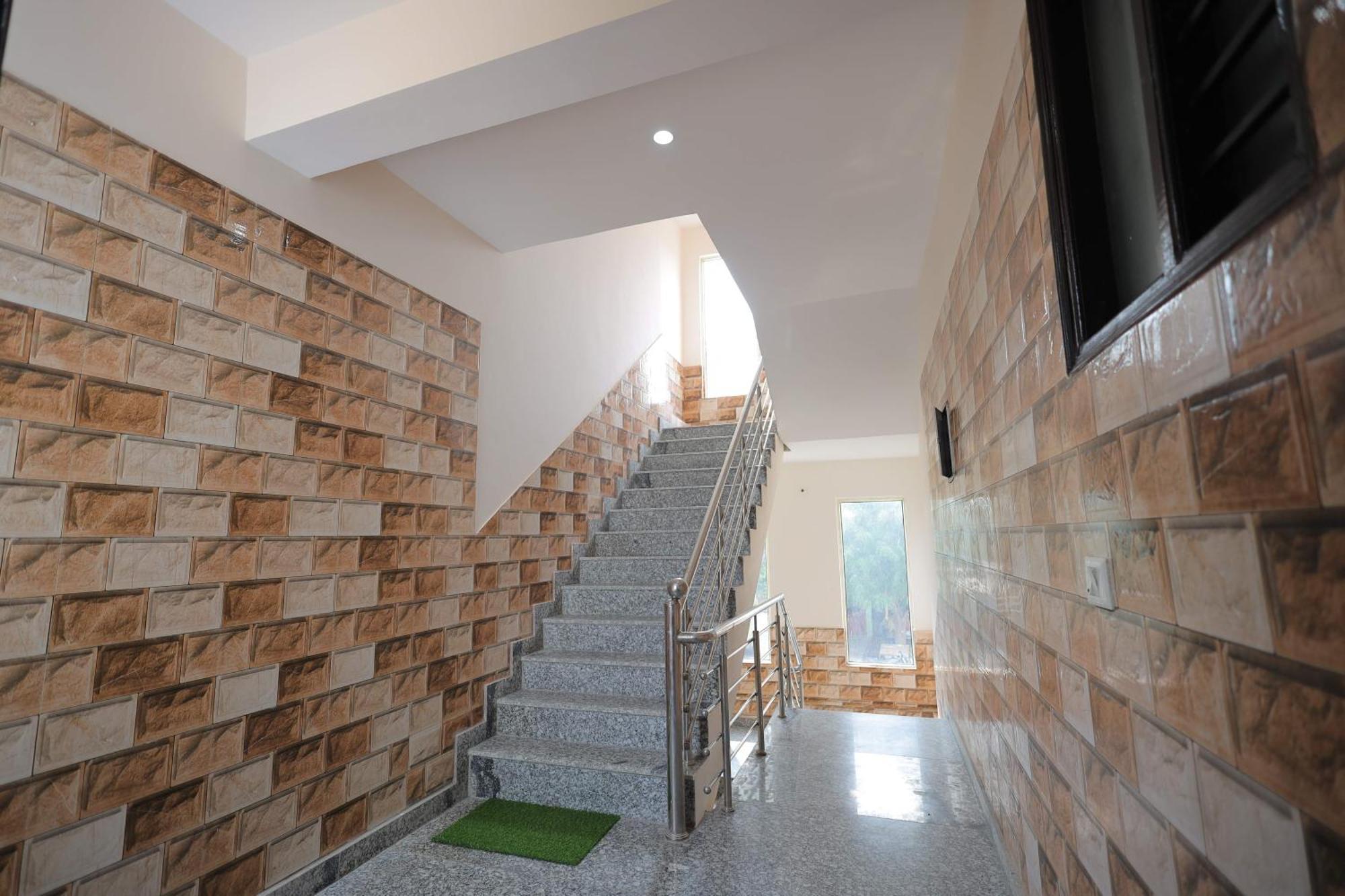 Shakti Villa Home Stay آغْرا المظهر الخارجي الصورة
